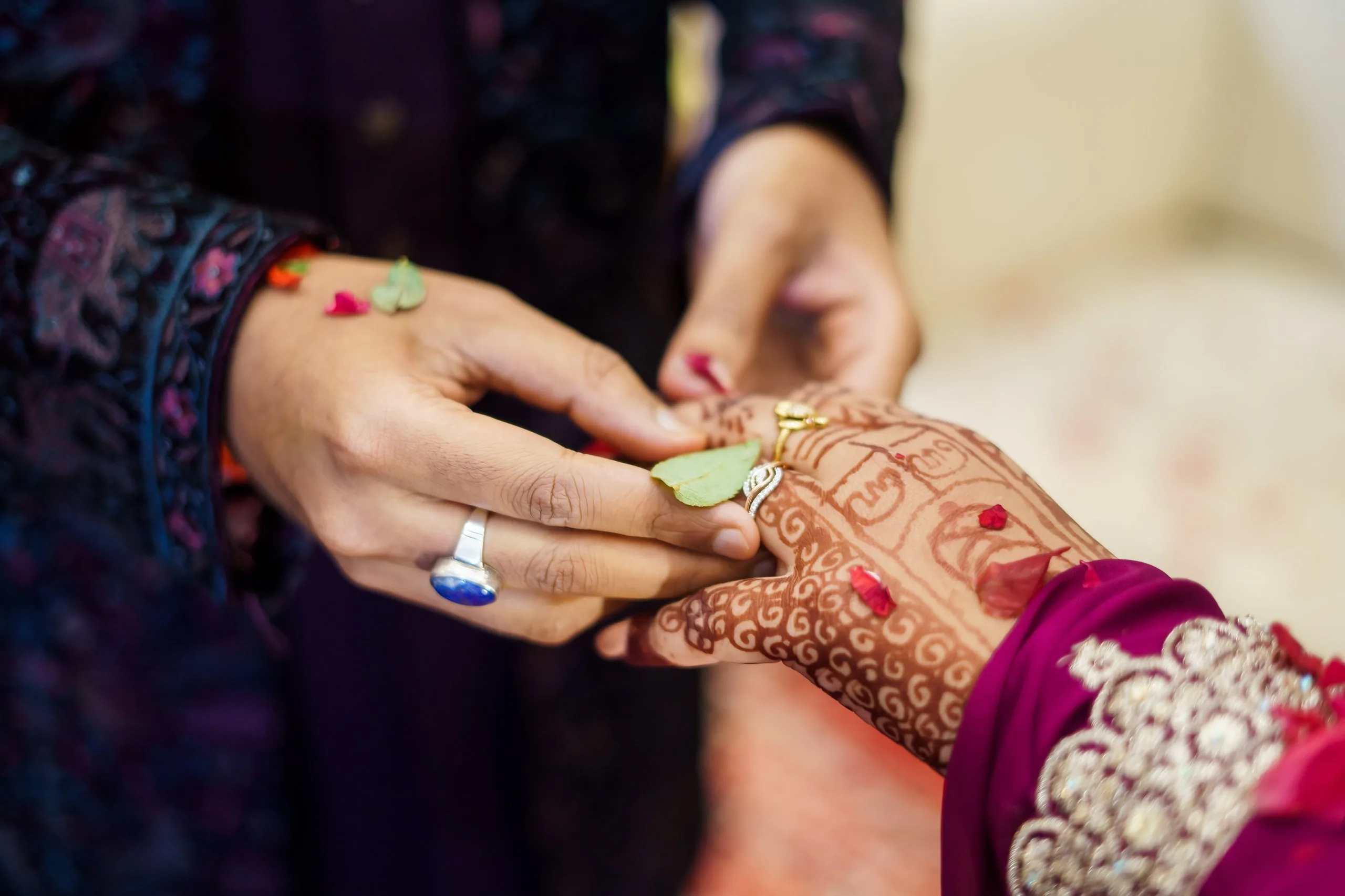 Aayush & Komal - Photo 7